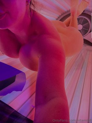 Anita Milan - Thumb