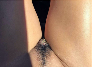 Anita Milan - Thumb