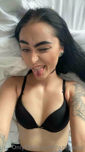 blazeyxoxo-1 photo #11 photo n 11
