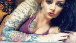 Lana Austin - Thumb