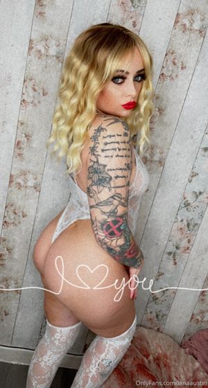 Lana Austin - Thumb