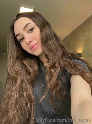 Tori Hayes N8