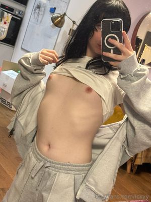 ickypeach - Thumb