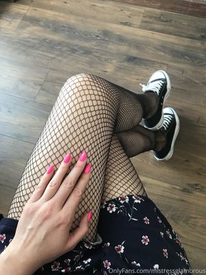 Misstress Glamorous  N19