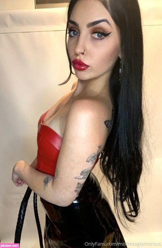 Misstress Glamorous  - Image