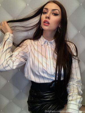 Misstress Glamorous  - Thumb