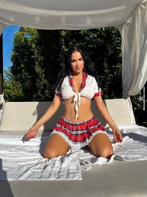WWE Lana - Thumb