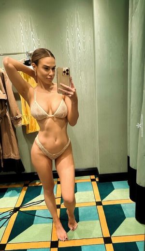 WWE Lana N23
