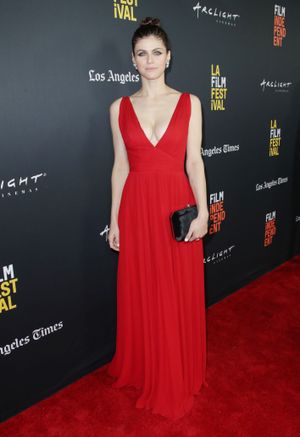alexandra-daddario-1 photo #389 photo n 389