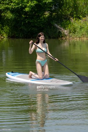 alexandra-daddario-1 photo #49 photo n 49