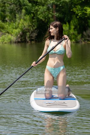 alexandra-daddario-1 photo #46 photo n 46
