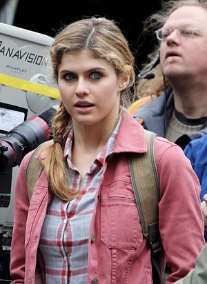 alexandra-daddario-1 photo #472 photo n 472