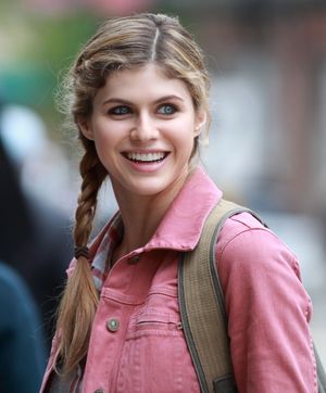 alexandra-daddario-1 photo #468 photo n 468