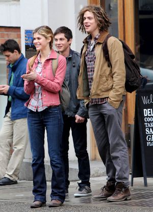 alexandra-daddario-1 photo #485 photo n 485