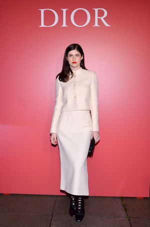 alexandra-daddario-1 photo #454 photo n 454
