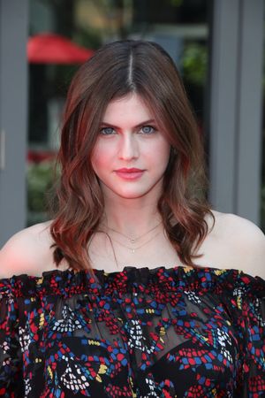 alexandra-daddario-1 photo #592 photo n 592