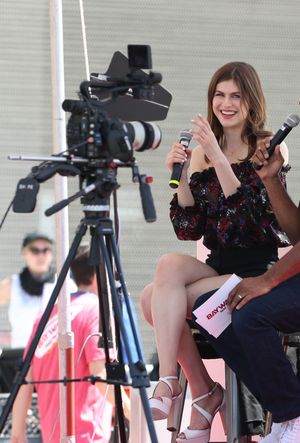 alexandra-daddario-1 photo #616 photo n 616