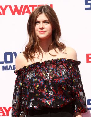 alexandra-daddario-1 photo #609 photo n 609