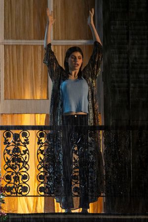 alexandra-daddario-1 photo #499 photo n 499