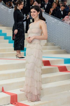 alexandra-daddario-1 photo #115 photo n 115