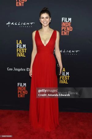alexandra-daddario-1 photo #367 photo n 367