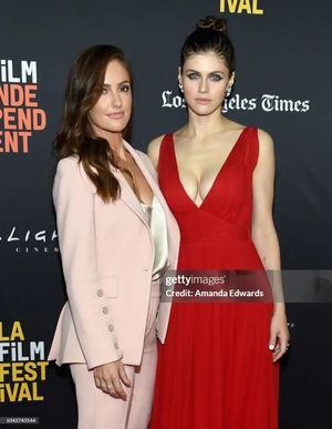 alexandra-daddario-1 photo #360 photo n 360