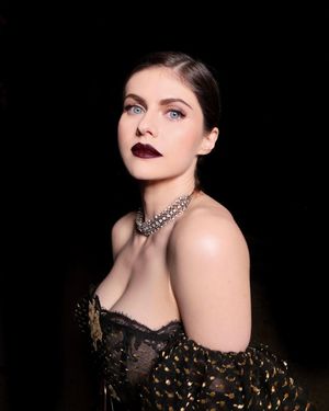Alexandra Daddario N2