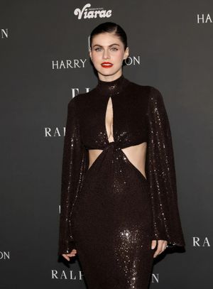 alexandra-daddario-1 photo #334 photo n 334