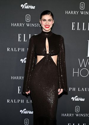 alexandra-daddario-1 photo #339 photo n 339