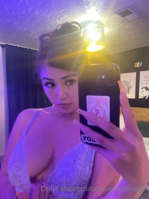 onlyseraphinexxx-1 photo #216 photo n 216