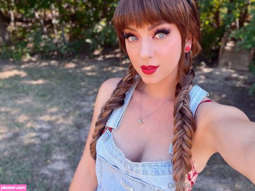 April Gloria - Image