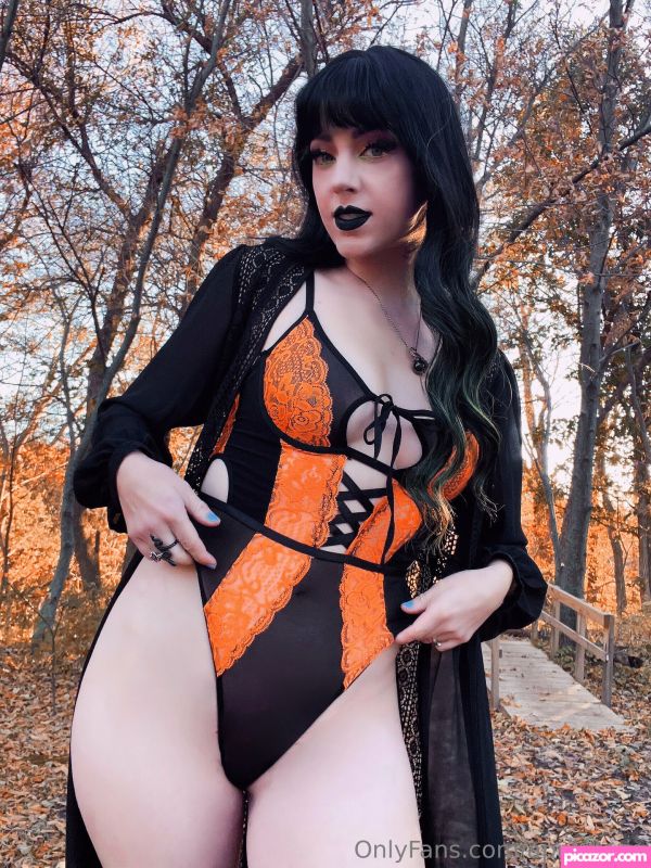 April Gloria N494