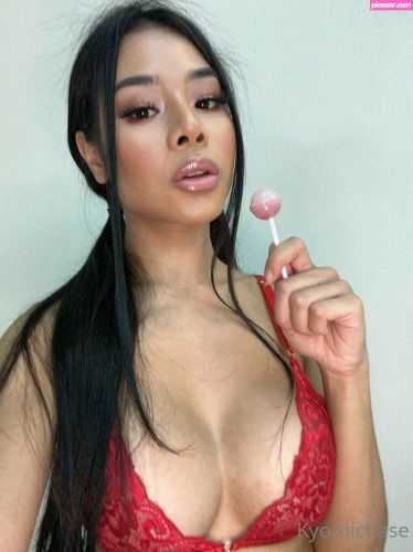 Kyomi Chase - Image