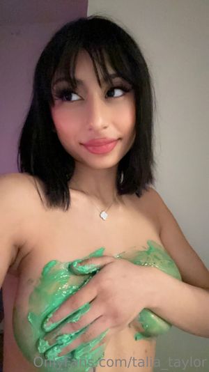 Talia Taylor - Thumb