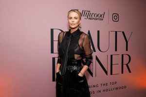 charlize-theron-1 photo #337 photo n 337