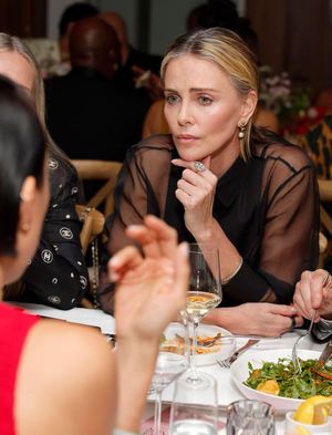 charlize-theron-1 photo #336 photo n 336