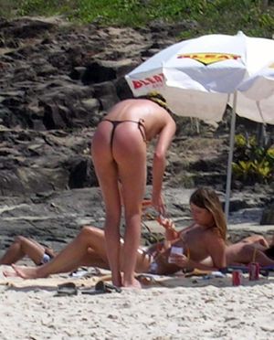Charlize Theron N11