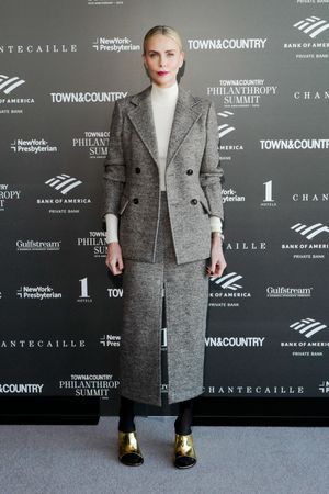 Charlize Theron - Thumb