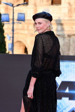 charlize-theron-1 photo #250 photo n 250