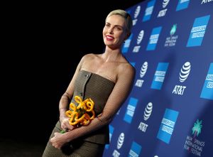 Charlize Theron - Thumb