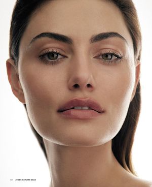 phoebe-tonkin photo #113 photo n 113