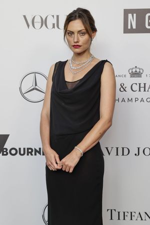 phoebe-tonkin photo #80 photo n 80