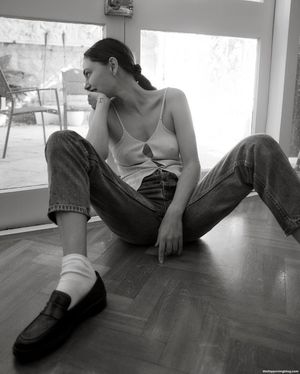 phoebe-tonkin photo #19 photo n 19