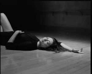 phoebe-tonkin photo #128 photo n 128