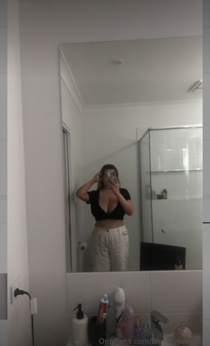Bigtitbigheart  N4