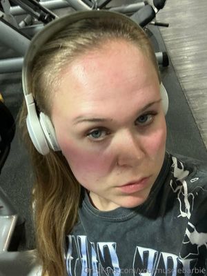Livmusclebarbie  - Thumb