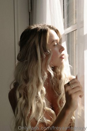 rachel-anne-rayy photo #214 photo n 214