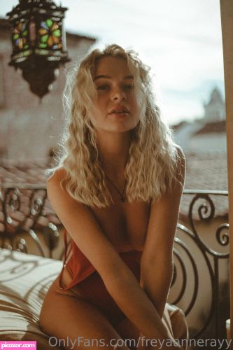 Rachel Anne Rayy - Image