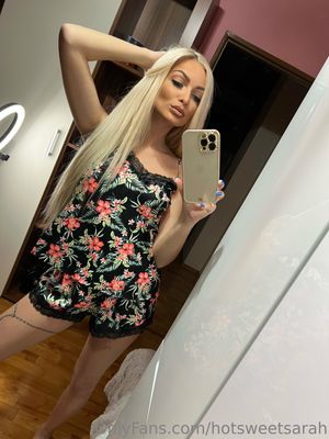 hotblondesarah photo #18 photo n 18