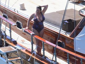 kelly-brook-1 photo #426 photo n 426